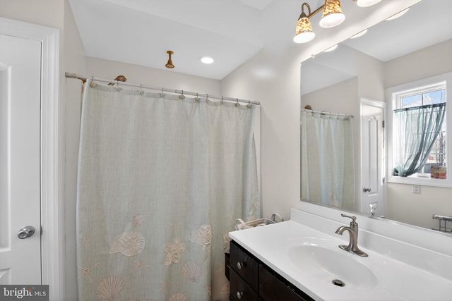 40426 BAY DR, Mechanicsville, MD 20659
