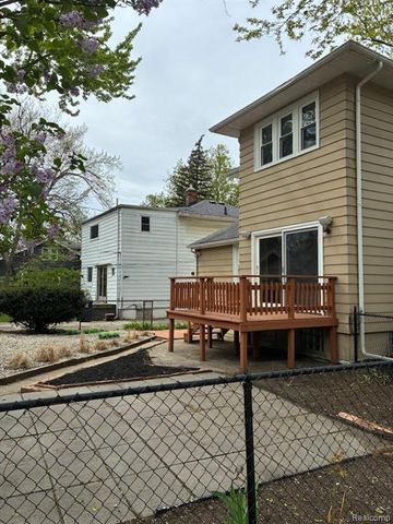 401 Catalpa Drive, Royal Oak, MI 48067