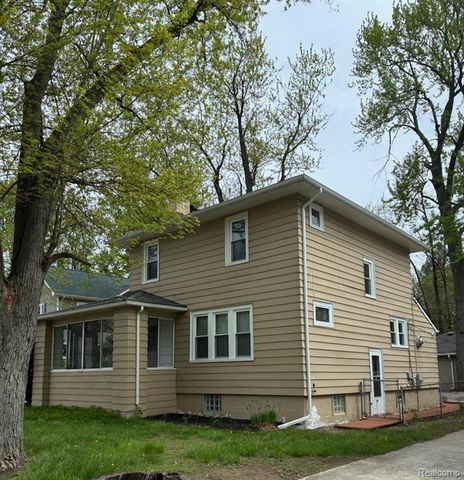 401 Catalpa Drive, Royal Oak, MI 48067