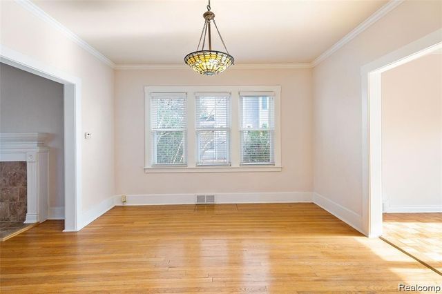401 Catalpa Drive, Royal Oak, MI 48067