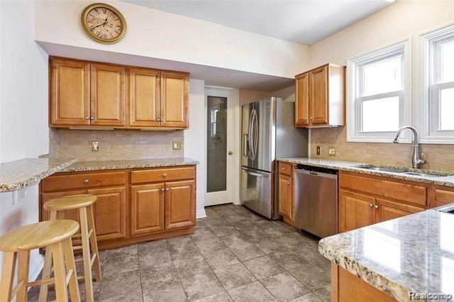 401 Catalpa Drive, Royal Oak, MI 48067