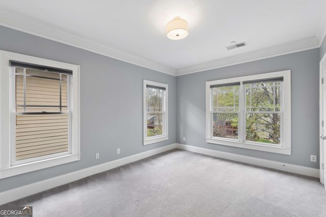 198 Hawthorn Circle NE, Atlanta, GA 30317