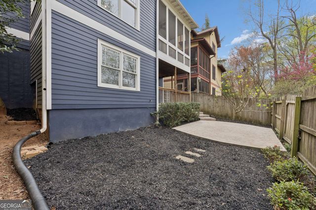 198 Hawthorn Circle NE, Atlanta, GA 30317