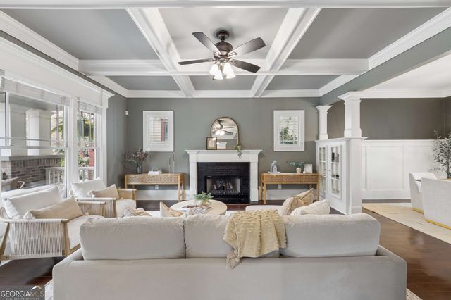 198 Hawthorn Circle NE, Atlanta, GA 30317