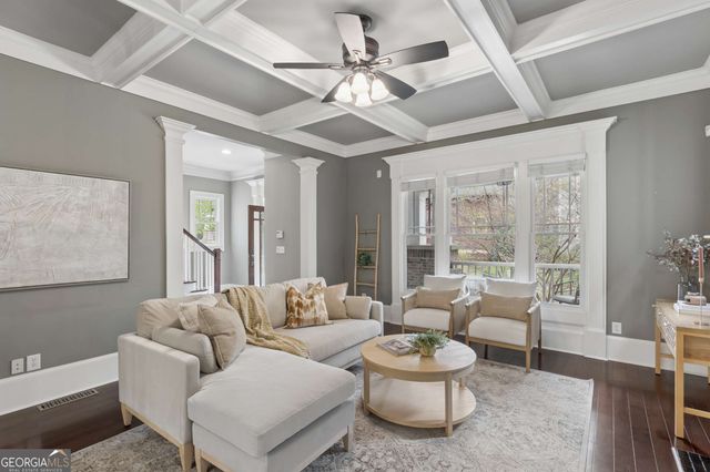 198 Hawthorn Circle NE, Atlanta, GA 30317