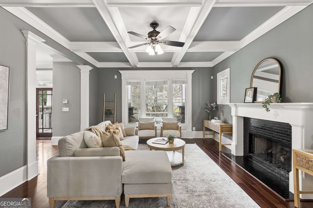 198 Hawthorn Circle NE, Atlanta, GA 30317