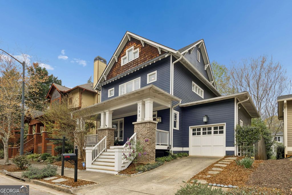 198 Hawthorn Circle NE, Atlanta, GA 30317