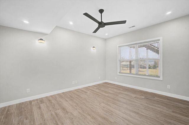 3400 WISTERIA LN, Columbia, MO 65203