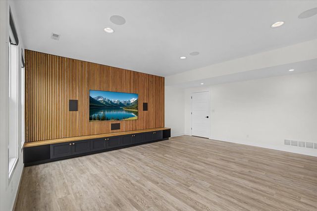 3400 WISTERIA LN, Columbia, MO 65203