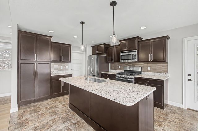 3400 WISTERIA LN, Columbia, MO 65203