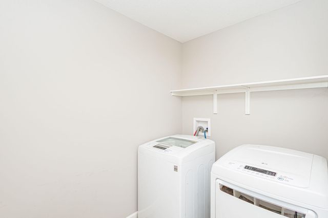 3400 WISTERIA LN, Columbia, MO 65203