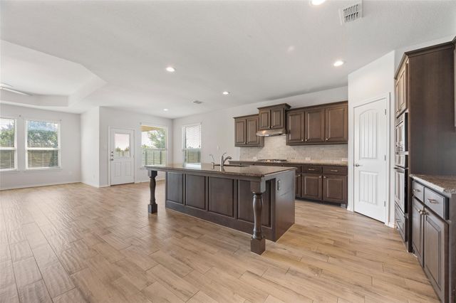 1500 Canary Lane, Argyle, TX 76226