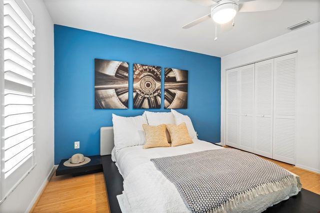 9335 Seagrape Drive, Vero Beach, FL 32963