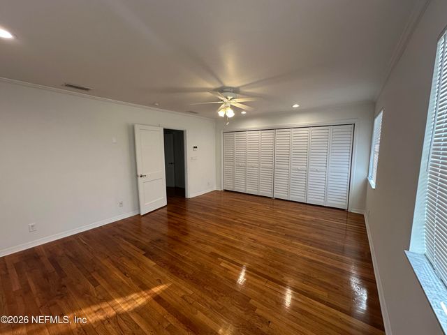 4690 HOMESTEAD Road, Jacksonville, FL 32210