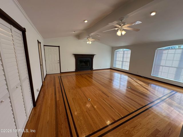4690 HOMESTEAD Road, Jacksonville, FL 32210