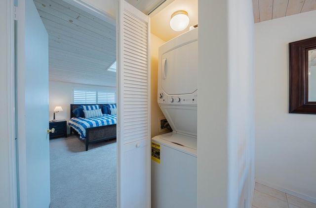 SW Corner San Carlos & 10th, Carmel, CA 93921