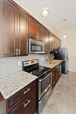 2625 Cleinview Avenue, Cincinnati, OH 45206