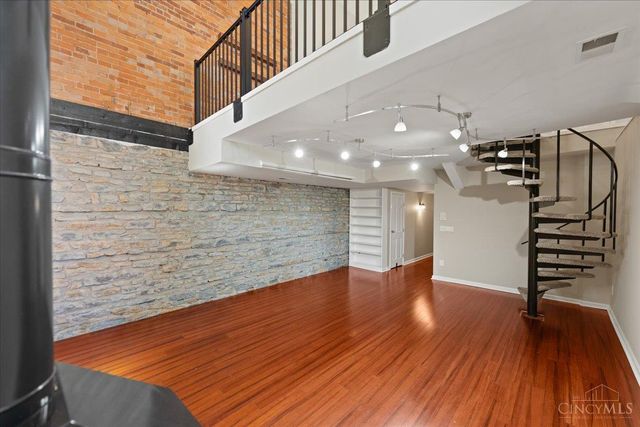 2625 Cleinview Avenue, Cincinnati, OH 45206