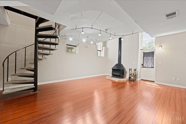 2625 Cleinview Avenue, Cincinnati, OH 45206