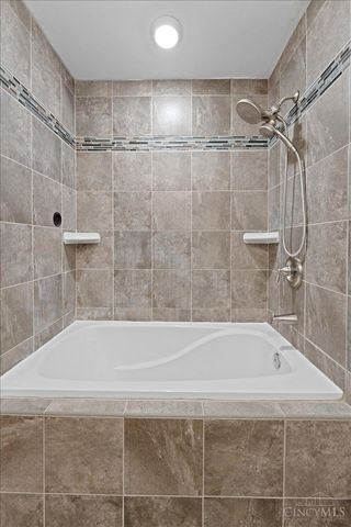 2625 Cleinview Avenue, Cincinnati, OH 45206