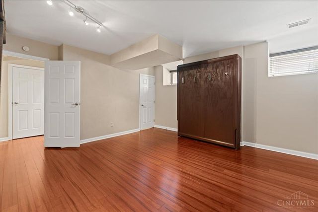 2625 Cleinview Avenue, Cincinnati, OH 45206