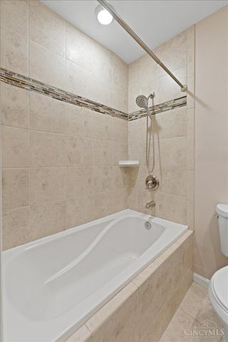 2625 Cleinview Avenue, Cincinnati, OH 45206