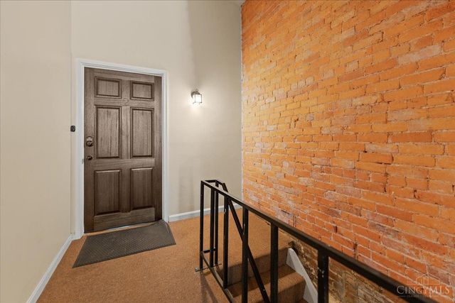 2625 Cleinview Avenue, Cincinnati, OH 45206