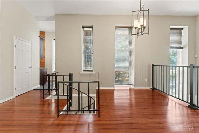 2625 Cleinview Avenue, Cincinnati, OH 45206