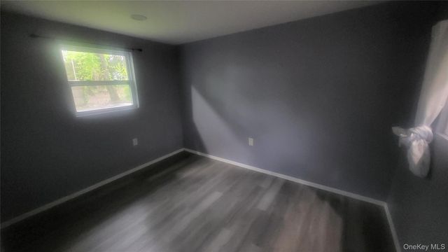 6 Blue Jay Lane, Hyde Park, NY 12538