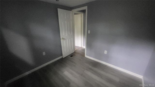 6 Blue Jay Lane, Hyde Park, NY 12538