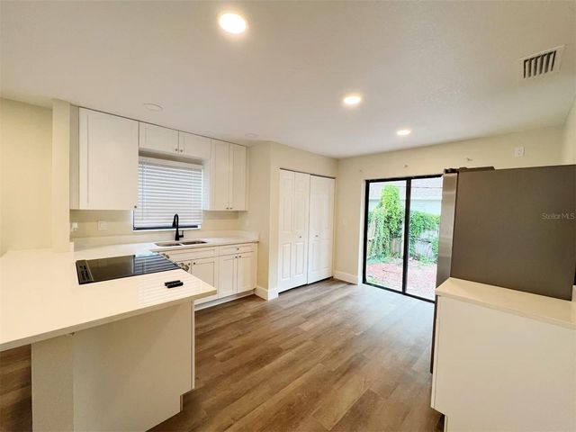 1016 9TH AVENUE A, Largo, FL 33770