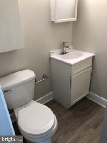 215 Rock St Apt G4, Philadelphia, PA 19128