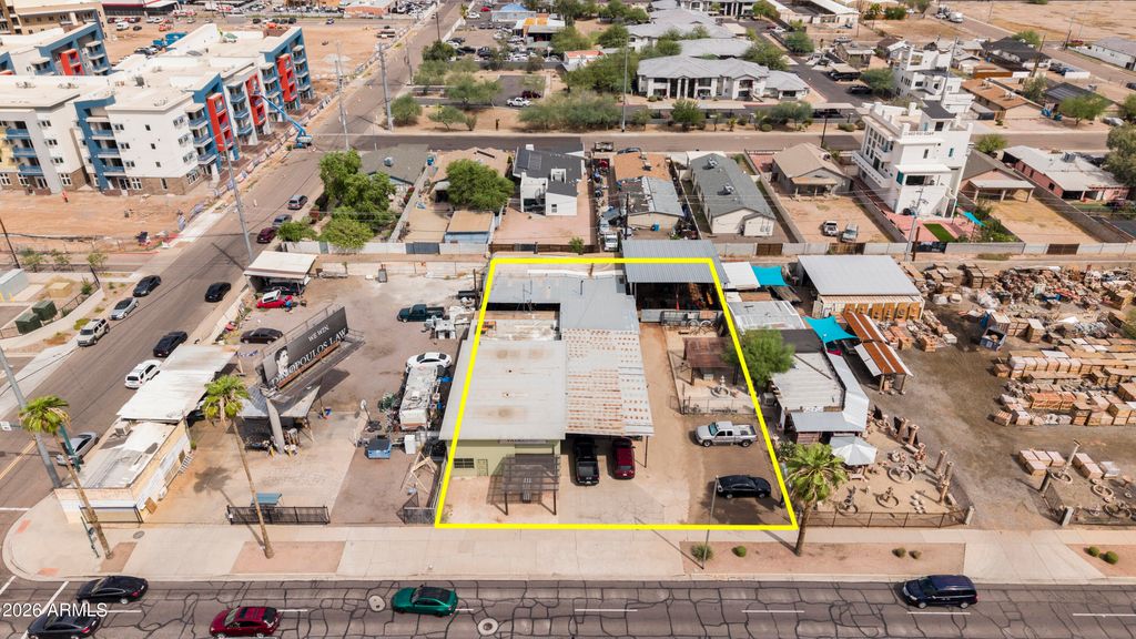 1810 E WASHINGTON Street, Phoenix, AZ 85034 — exterior
