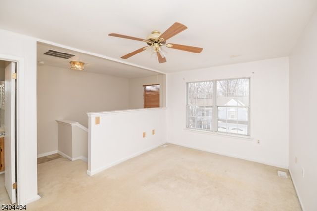 5 Rushmore Ln 5, Allamuchy Twp., NJ 07840