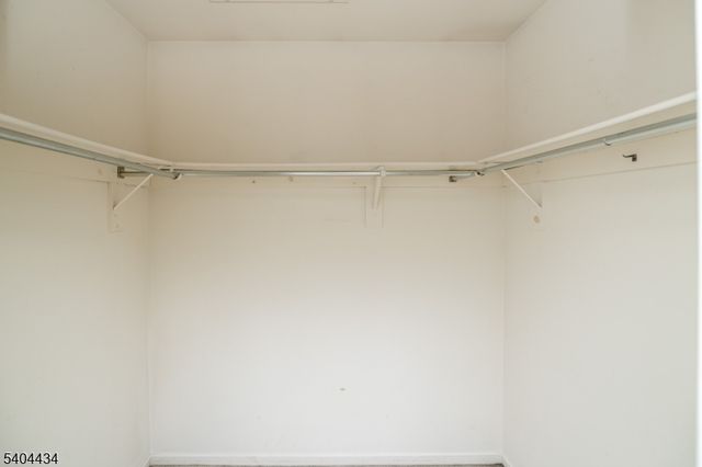 5 Rushmore Ln 5, Allamuchy Twp., NJ 07840