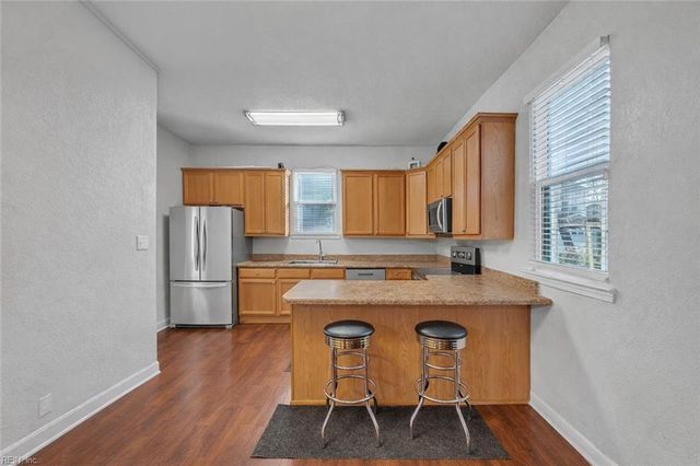 205 W 36th ST, Norfolk, VA 23504