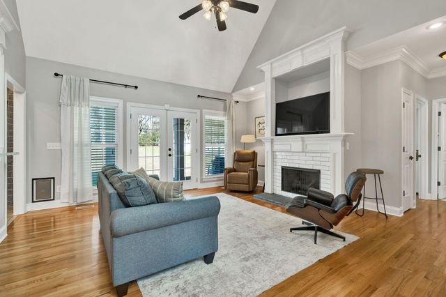 491 Thoroughbred Drive NW, Cleveland, TN 37312