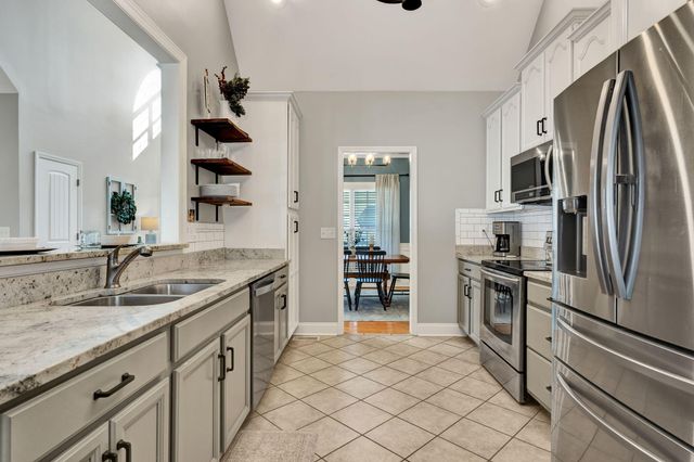 491 Thoroughbred Drive NW, Cleveland, TN 37312