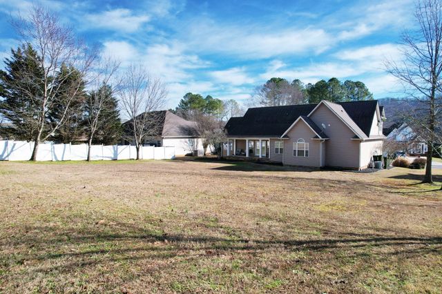 491 Thoroughbred Drive NW, Cleveland, TN 37312