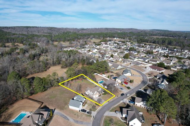 491 Thoroughbred Drive NW, Cleveland, TN 37312