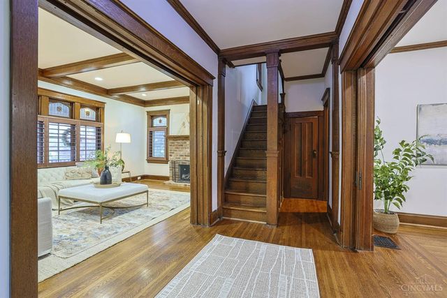 1308 Edwards Road, Cincinnati, OH 45208