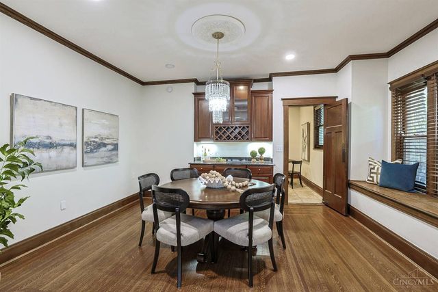 1308 Edwards Road, Cincinnati, OH 45208