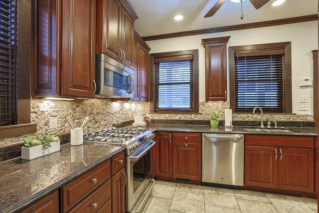 1308 Edwards Road, Cincinnati, OH 45208