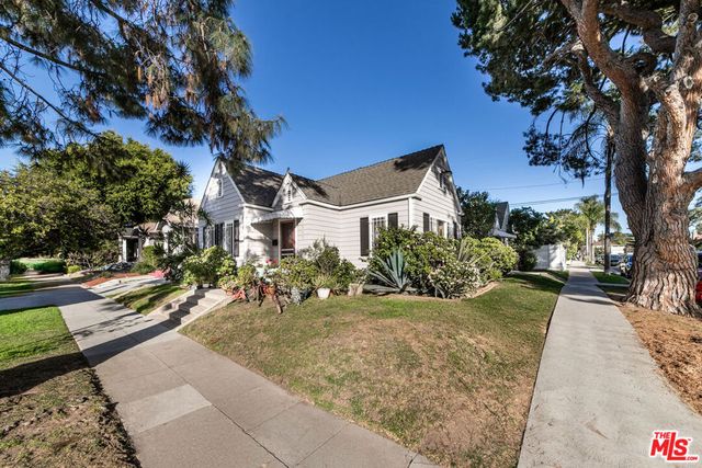 500 N Windsor Boulevard, Los Angeles, CA 90004