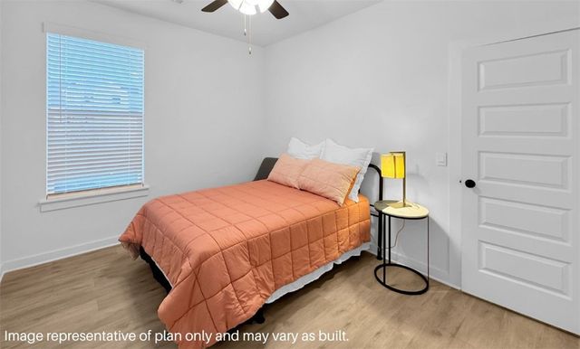 1001 Thornwood Place, Bentonville, AR 72713