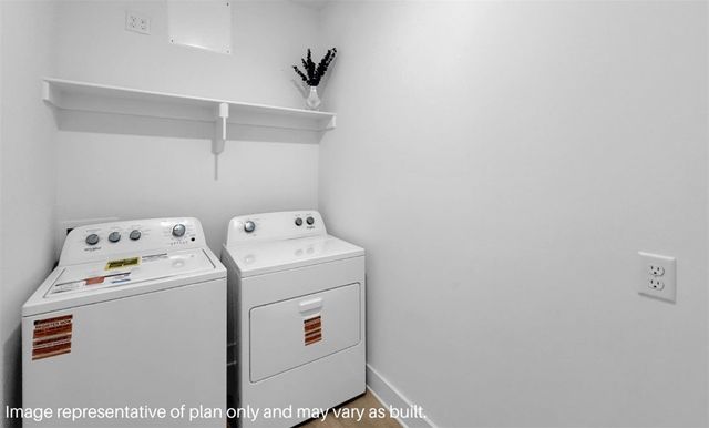 1001 Thornwood Place, Bentonville, AR 72713