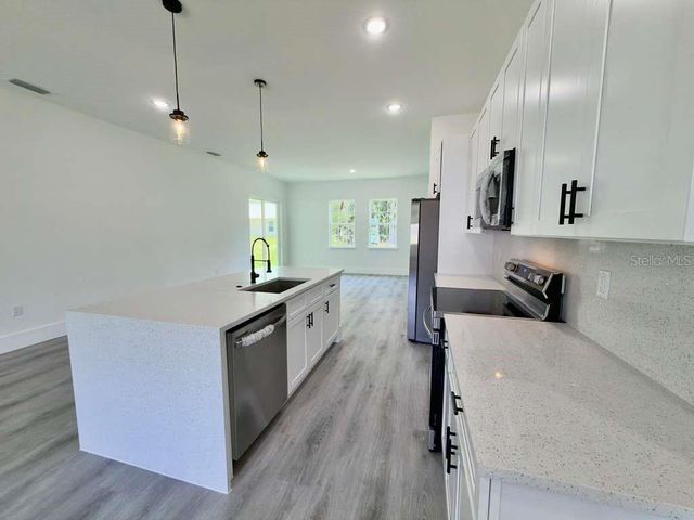 15775 SW 59TH AVENUE ROAD, Ocala, FL 34473