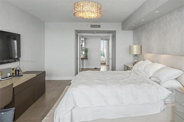 17555 Collins Ave 2501, Sunny Isles Beach, FL 33160