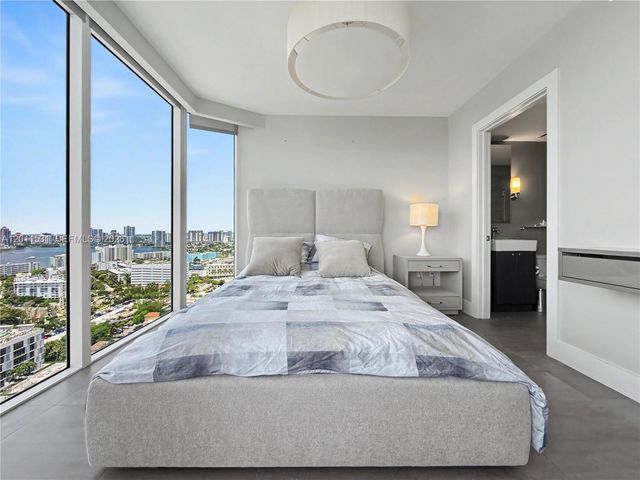 17555 Collins Ave 2501, Sunny Isles Beach, FL 33160