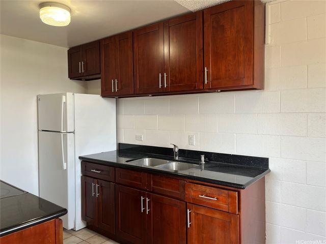 3370 Salt Lake Boulevard 308, Honolulu, HI 96818